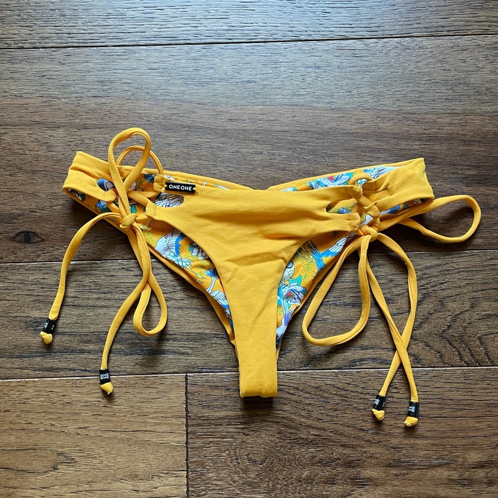 Reversible Bikini - Picture 6 of 11